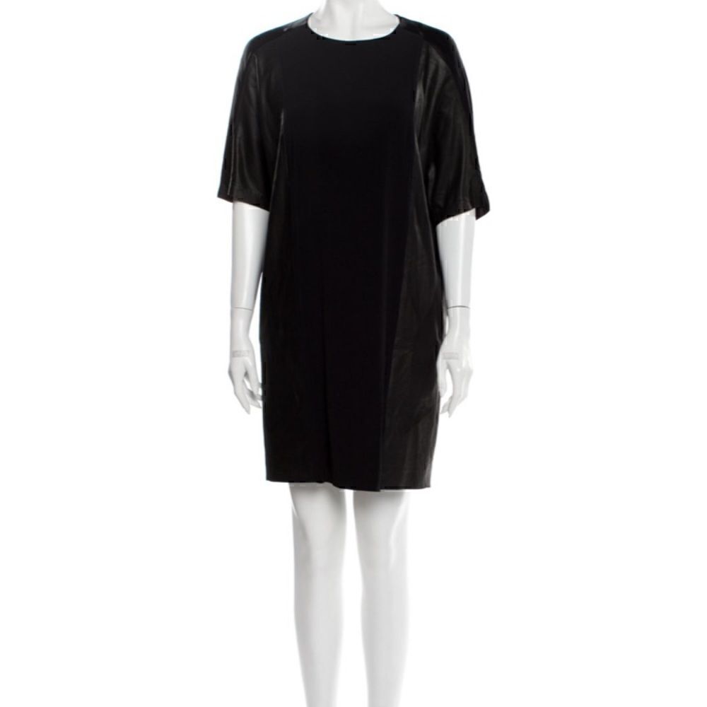 VINCE. Black Shift T-Shirt Dress with side Pockets